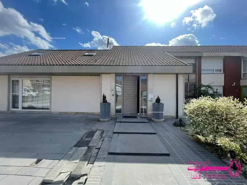 Hoekwoning te huur Tielt - 4 slaapkamers, jacuzzi, garage