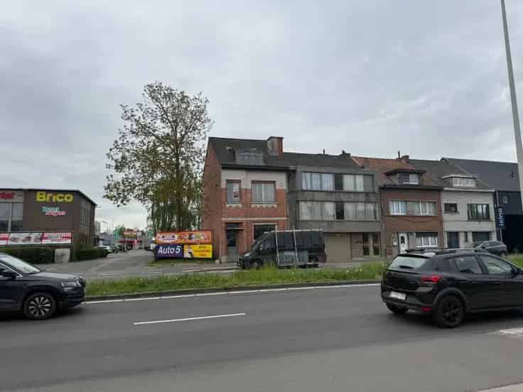 Appartement met Commercieel Gelijkvloers te Dendermonde