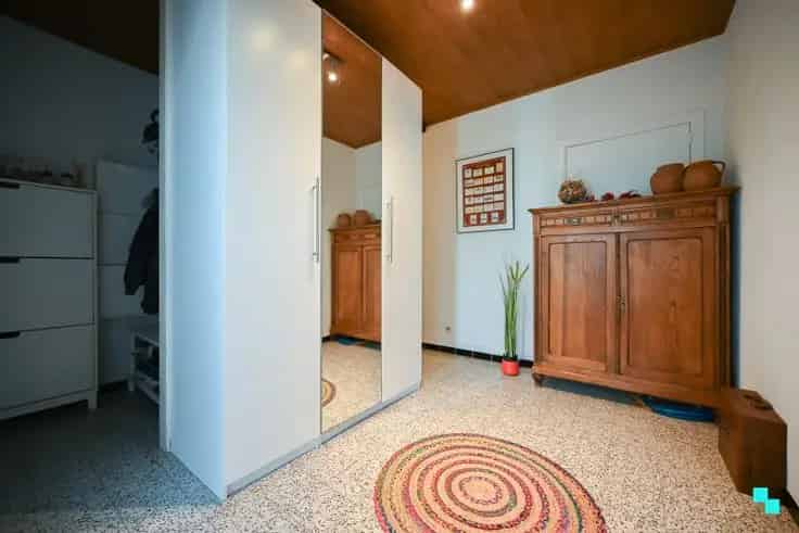 Ruime Kangoeroe woning te Izegem 246m² 3 slaapkamers