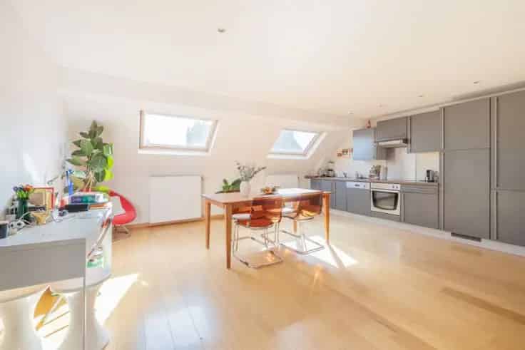 Duplex Te Koop