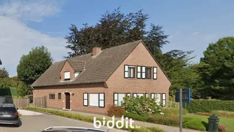 CENTRAAL GELEGEN VILLA