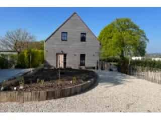 Fermette te koop Frasnes-lez-Buissenal 300m² gerenoveerd