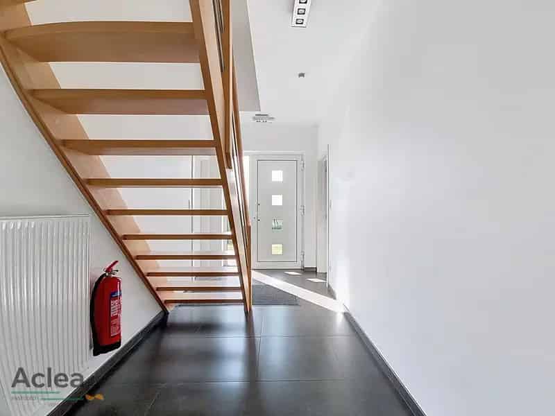 uitzonderlijk ruime landelijk gelegen woning