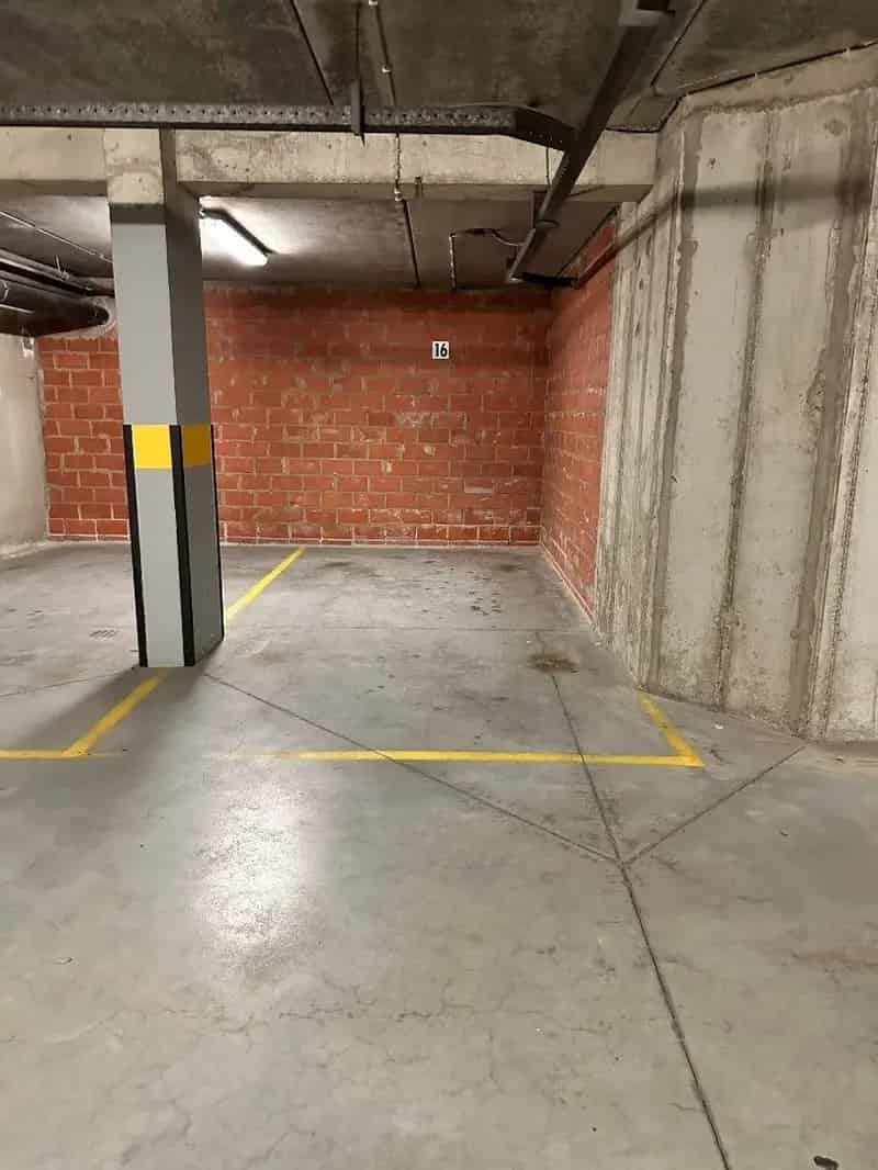 AUTOSTAANPLAATS - BLANCGARINSTRAAT - KNOKKE