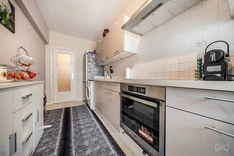 Appartement met twee slaapkamers in Forest