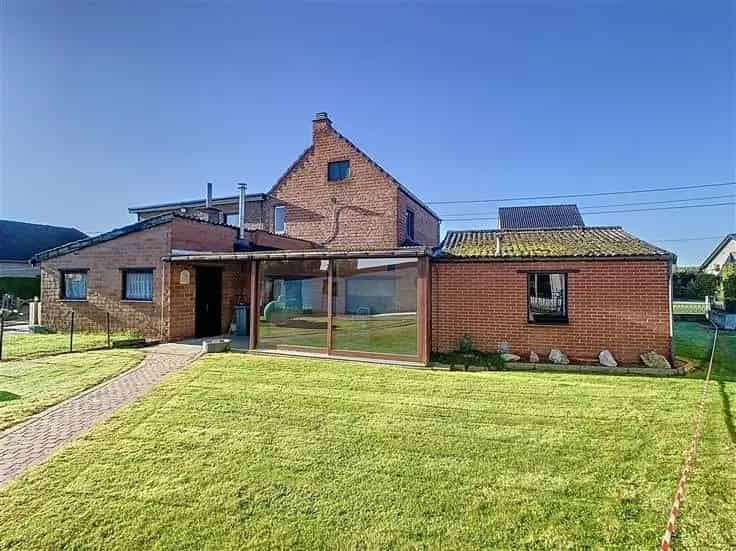 Huis Te Koop Geetbets 3 slaapkamers Tuin Te renoveren