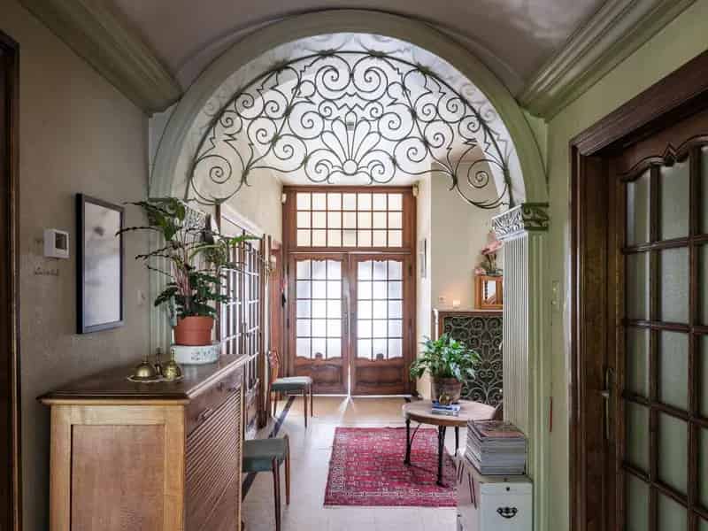 Wondelgem - Ruime (397 m2 bvo) en karaktervolle, op te frissen burgerwoning met art-déco elementen en prachtige tuin op een boogscheut van het Centrum van Gent.