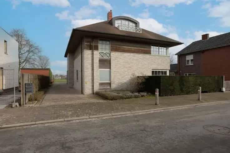 Luxe Duplex Appartement te Koop Ruiselede