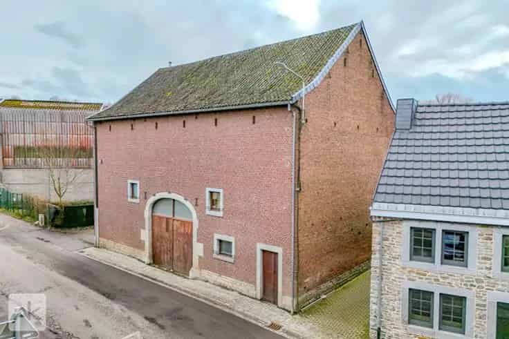 Huis Te Koop in Soiron: 350m² woning met 147m² zolder