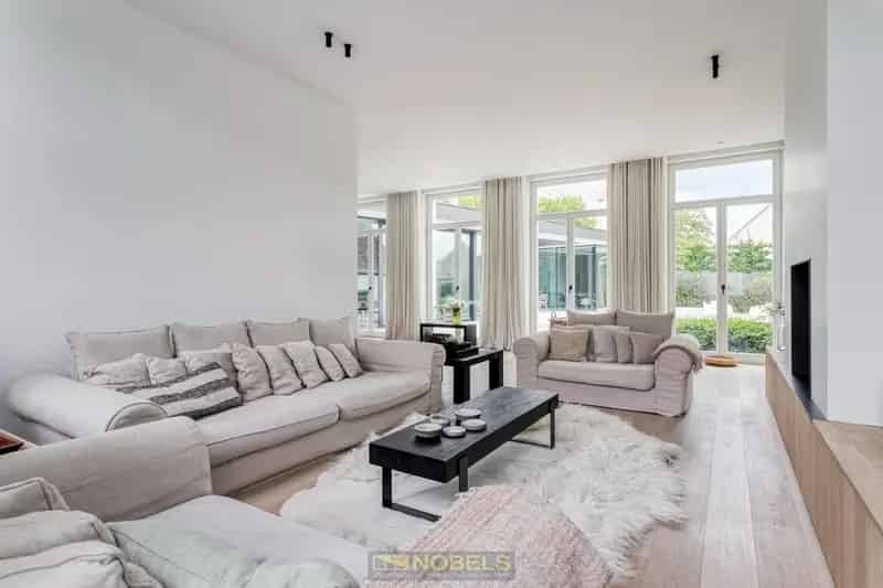 Huis te koop Gavere: Luxueuze gerenoveerde woning met zwembad