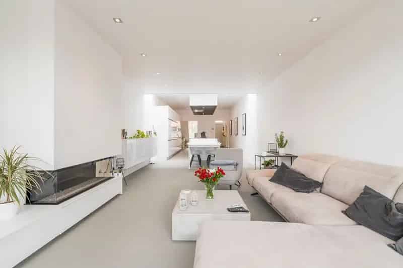 Gerenoveerde woning op toplocatie te Sint-Kruis