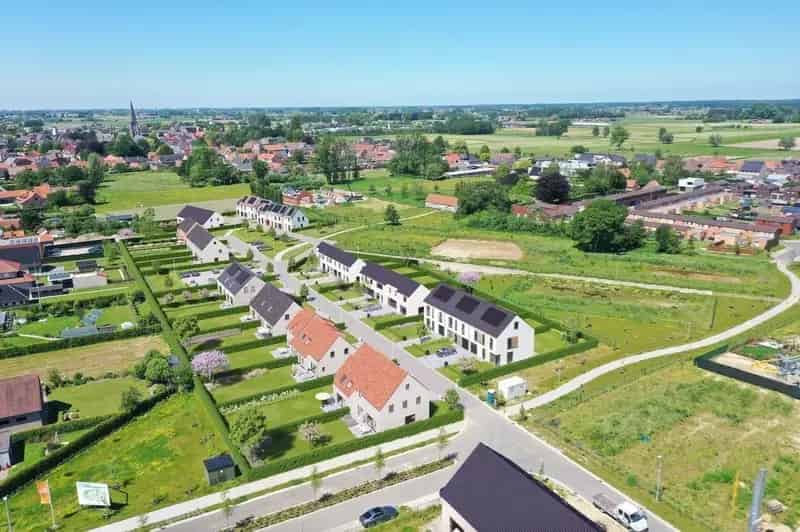 Nieuwbouwwoning met garage