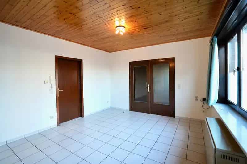 Gelijkvloers appartement te koop in Drongen
