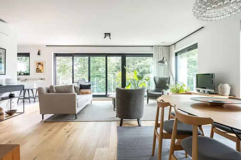 Energiezuinig luxe penthouse met ruim terras en autostpls.
