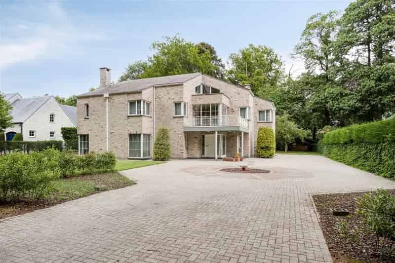 Zeer ruime moderne villa in villapark De List