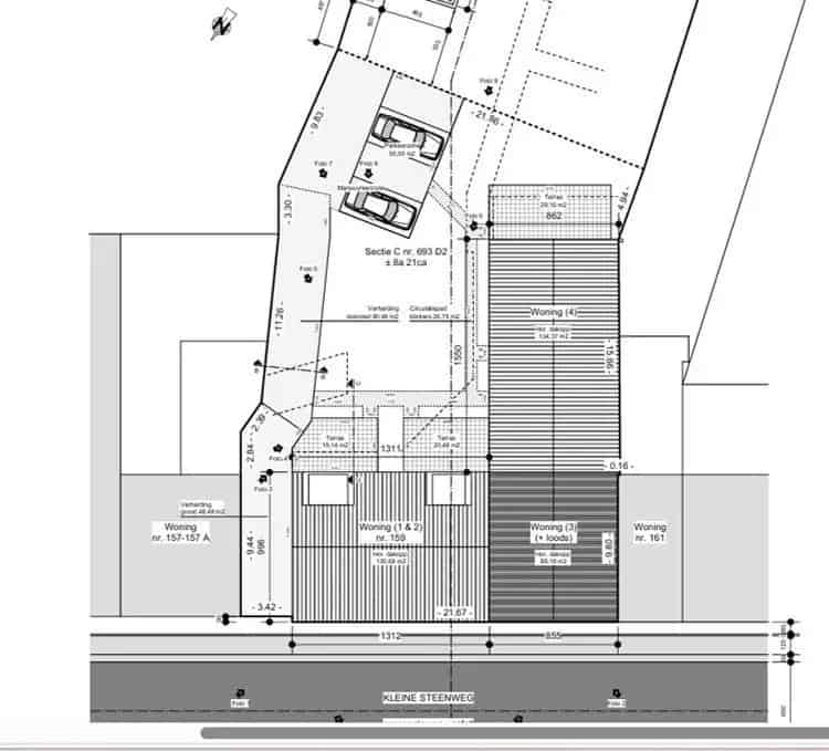 VERGUND PROJECT: Verbouwing naar 4 grondgebonden woningen met staanplaatsen