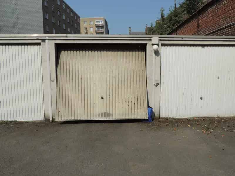 Garage te koop
