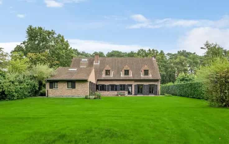 Huis Te Koop Keerbergen: Ruime Landhuis 387m² met 5 slaapkamers