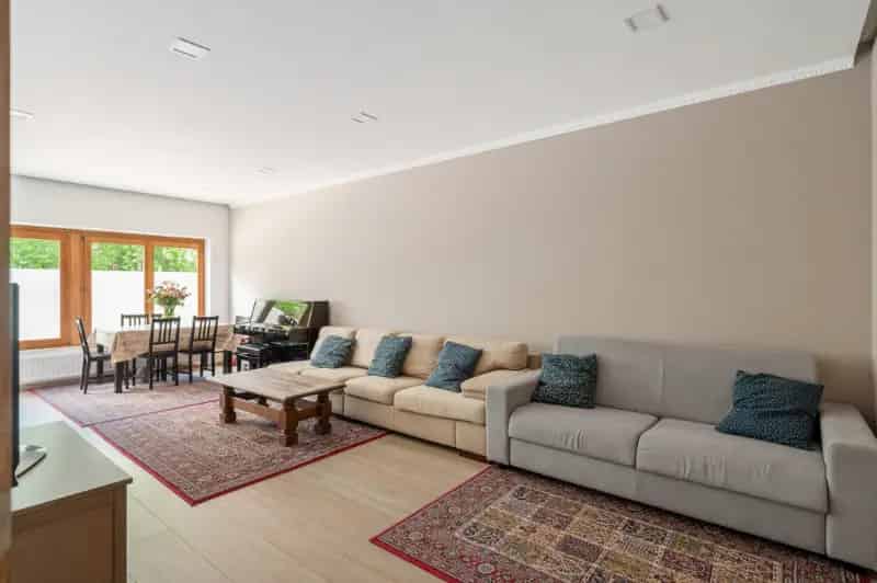 Gerenoveerd Appartementencomplex Mortsel 2 Appartementen Garage Tuin