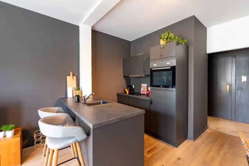 Instapklaar appartement met 2 slpks in kleinschalig gebouw 8533083