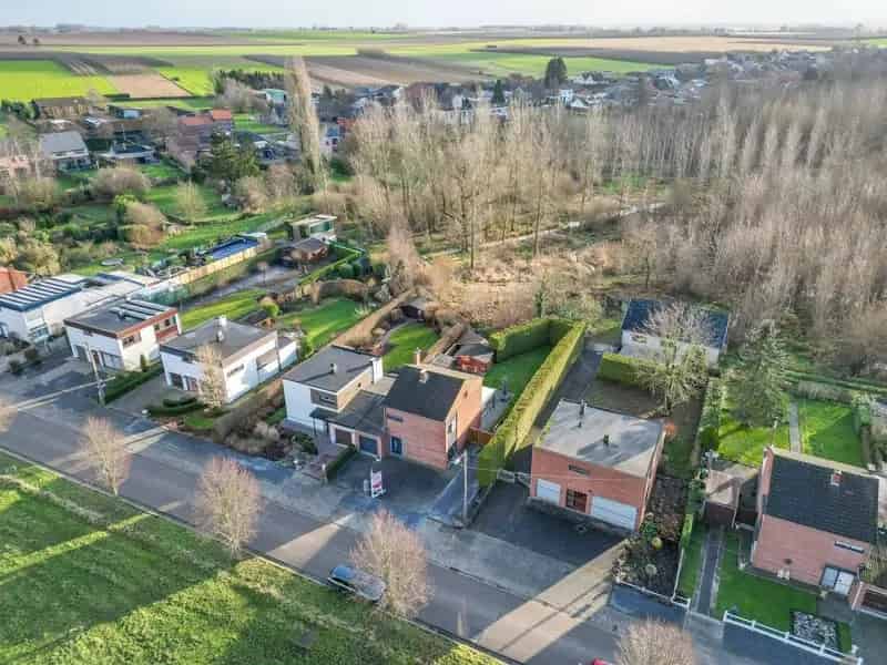 Degelijk gerenoveerde, rustig gelegen woning