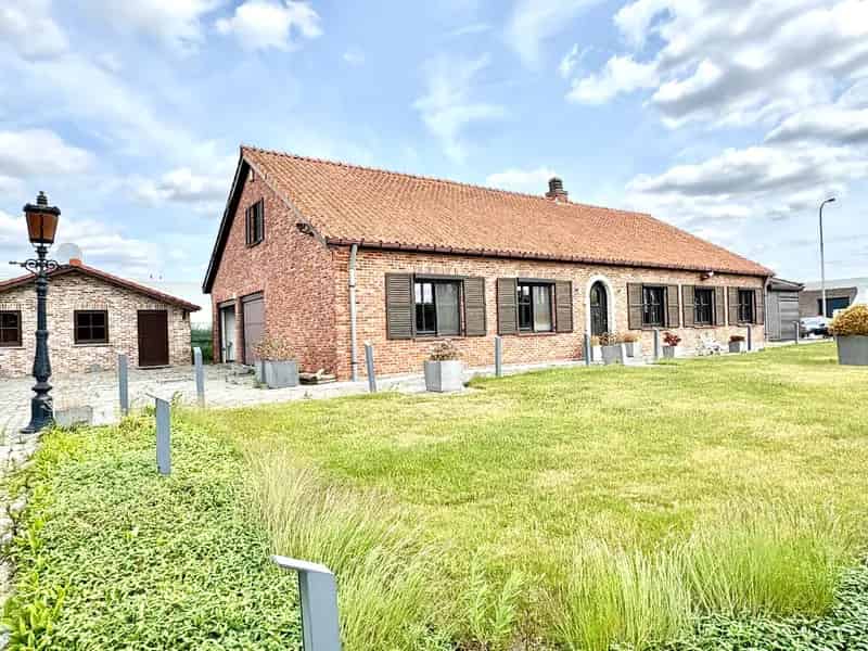 Huis te huur 3 slaapkamers dubbele garage