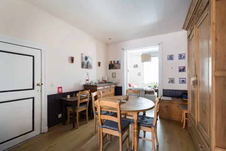 SOUS-OPTION Reine Astrid 46