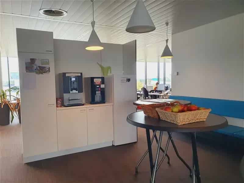 Kantoorruimte van 870 m² op grote ring te Hasselt