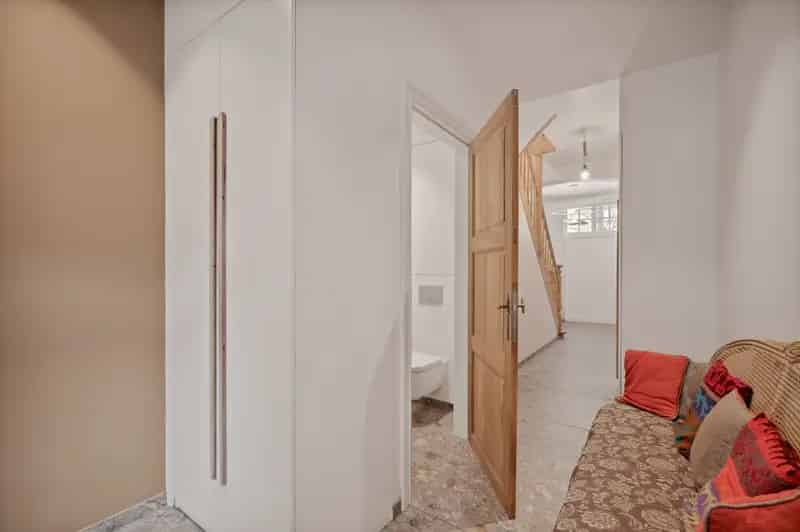 Herenhuis te koop Ieper: 4 slaapkamers gerenoveerd