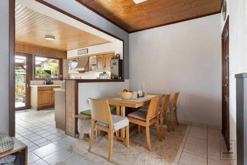 Charmante gezinswoning van 126m² en 3 slaapkamers op TOPlocatie te Luchtbal!