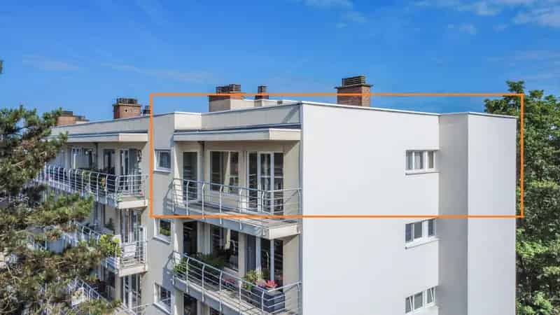 PENTHOUSE MET 3 SLP, 2 TERRASSEN & GARAGEBOX !