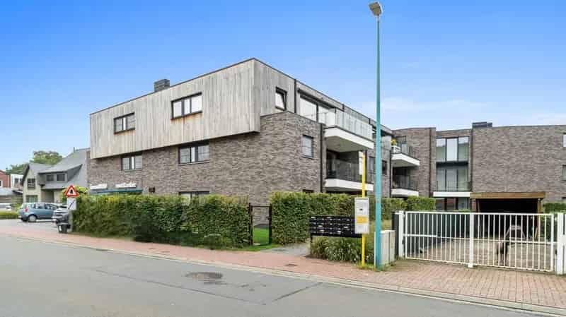 Appartement te huur Linden 2 slaapkamers garage berging