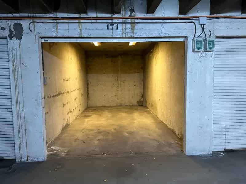 Garagebox te koop Gent Martelaarslaan