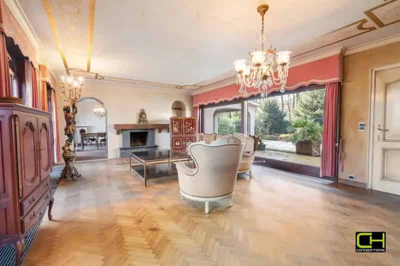 Villa te koop Lievegem