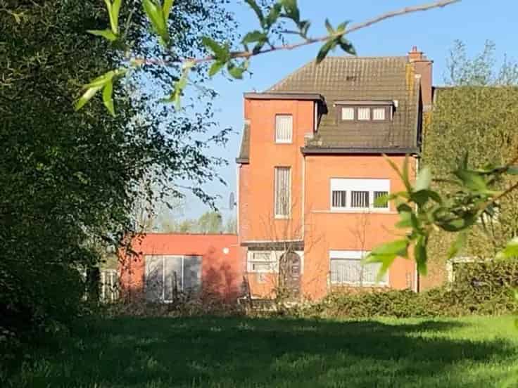 Huis Te Koop Breendonk: Renovatieproject met 4 slaapkamers