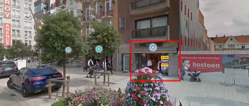 HANDELSGELIJKVLOERS ZEELAAN DE PANNE