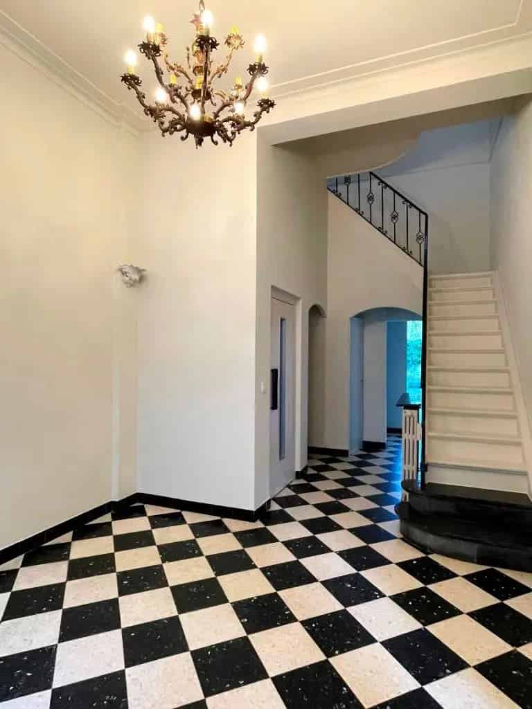 Prestigieus herenhuis met stadstuin gelegen Gent Sint-Pieters.