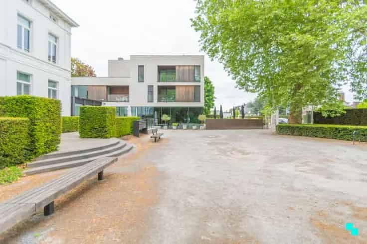 Serviceflat Te Koop