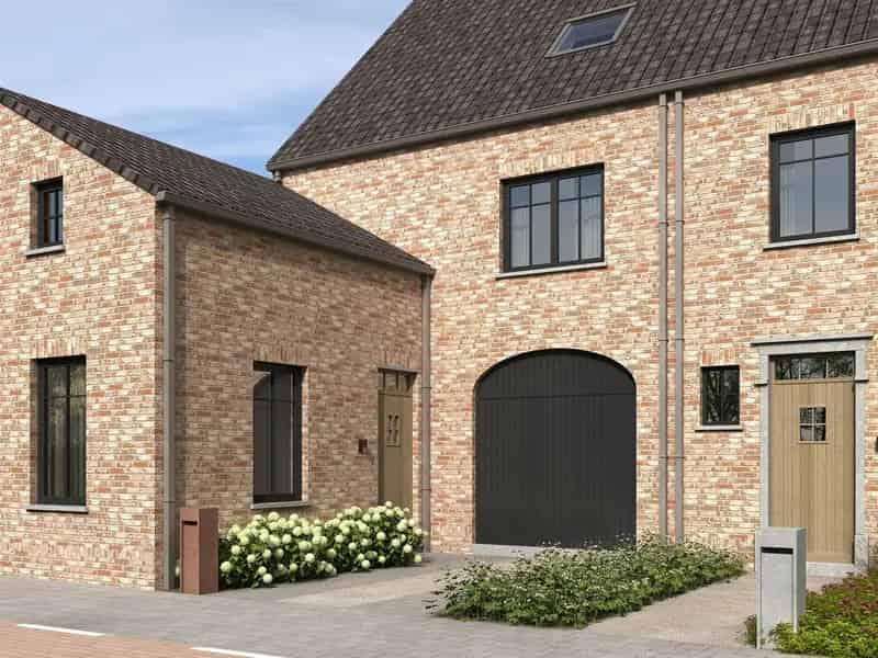 Ruime woning met mogelijkheid tot 5 slaapkamers en 2 badkamers
