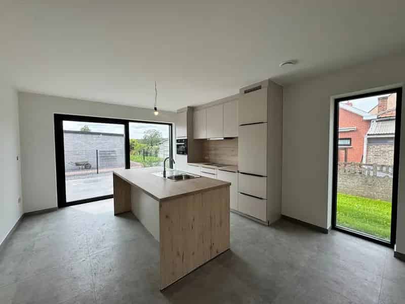 Te huur in Zutendaal - Energiezuinige nieuwbouwwoning met drie slaapkamers