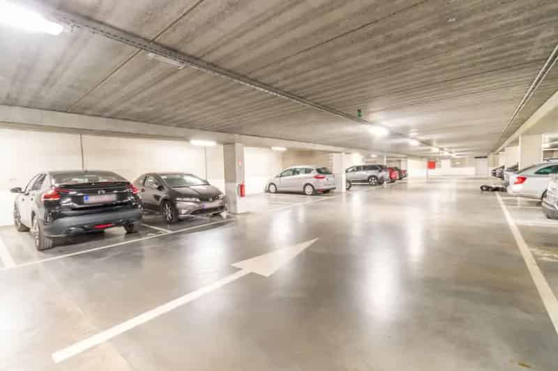 Garage te koop