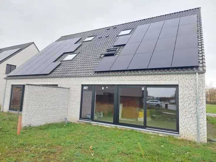 Energieneutrale HOB met Garage te Koop Lichtervelde