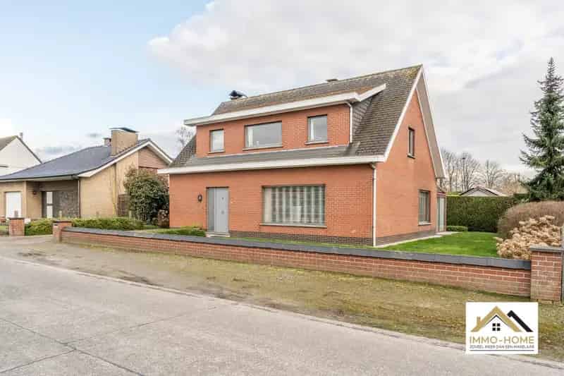 Huis te koop in Zeveneken
