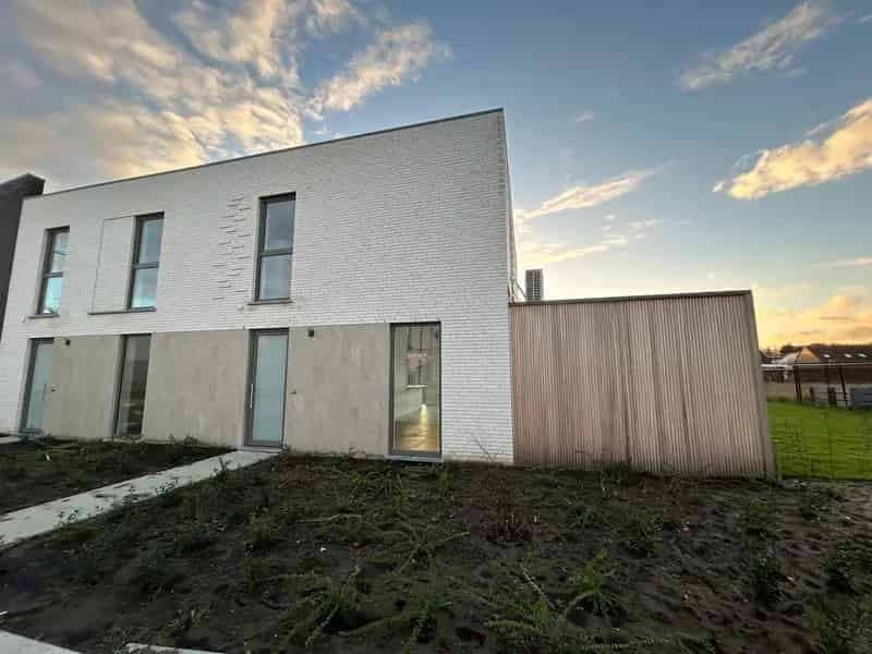 Nieuwbouwwoning met 3 slpkm