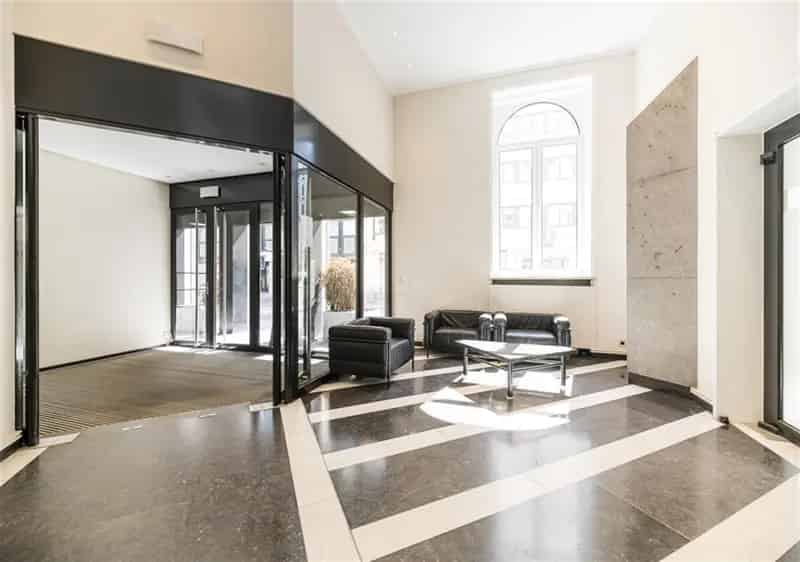 KONING/ ROYALE 144: 378 tot 634m²