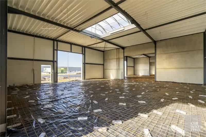 Nieuwbouw bedrijfsgebouw te huur in Dilsen-Stokkem