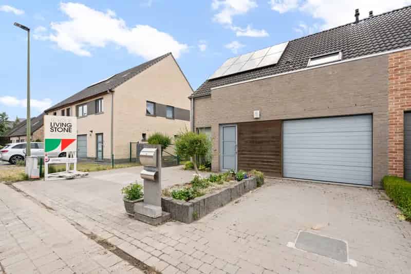 Knus en instapklare woning !