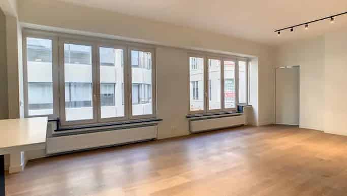 Appartement te huur in Lombardenvest 8, Antwerpen - Dewaele
