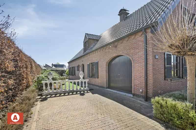 Energiezuinige Landelijke Open Bebouwing te Opdorp