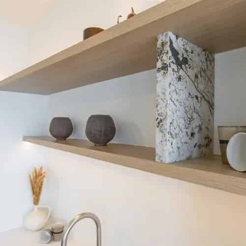 Luxueus 2 slaapkamer-appartement met frontaal zeezicht!